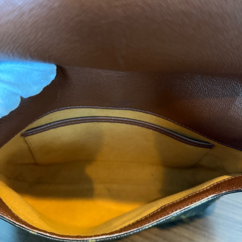 Louis Vuitton‎ Tango Monogram Crossbody Bag - Picture 6 of 7